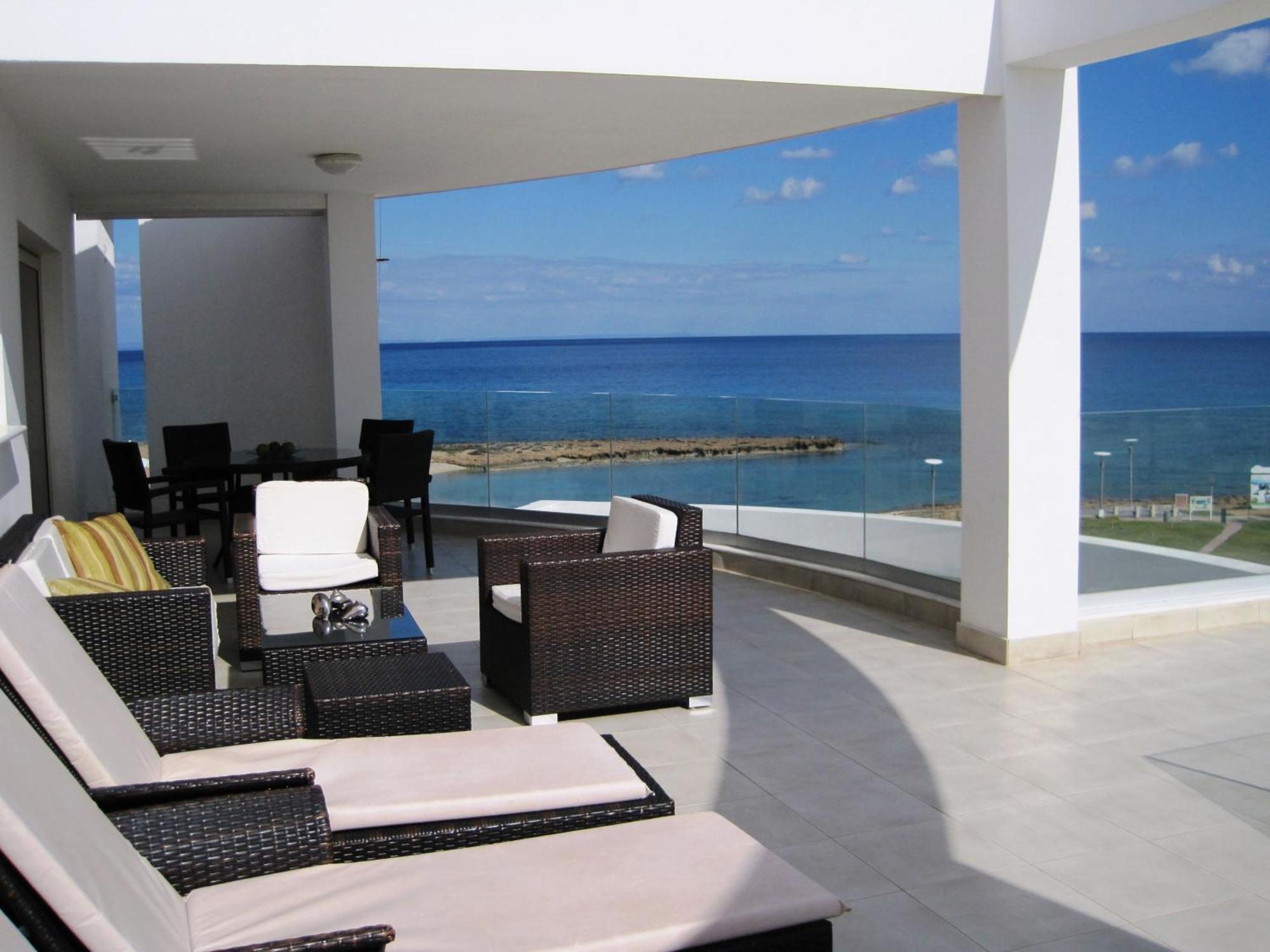 Polyxenia Isaak Luxury Villas And Apartments Protaras Zimmer foto