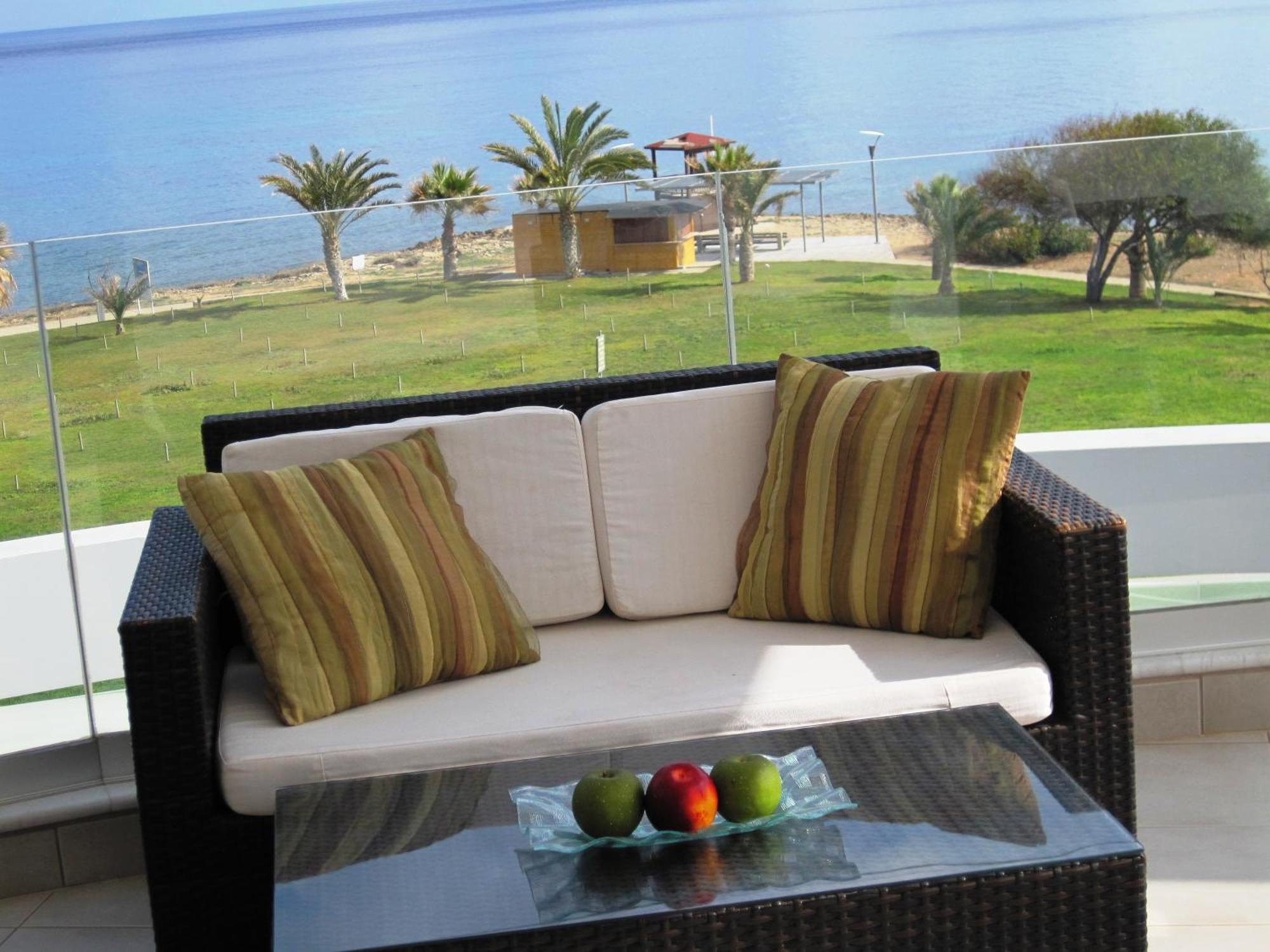 Polyxenia Isaak Luxury Villas And Apartments Protaras Zimmer foto
