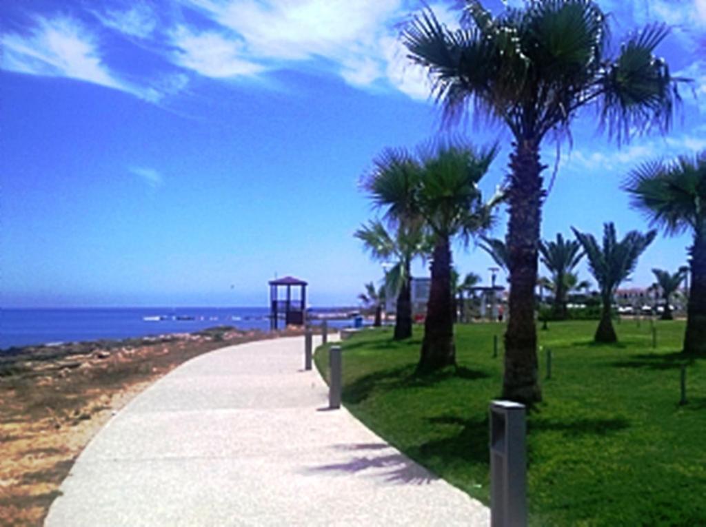 Polyxenia Isaak Luxury Villas And Apartments Protaras Exterior foto